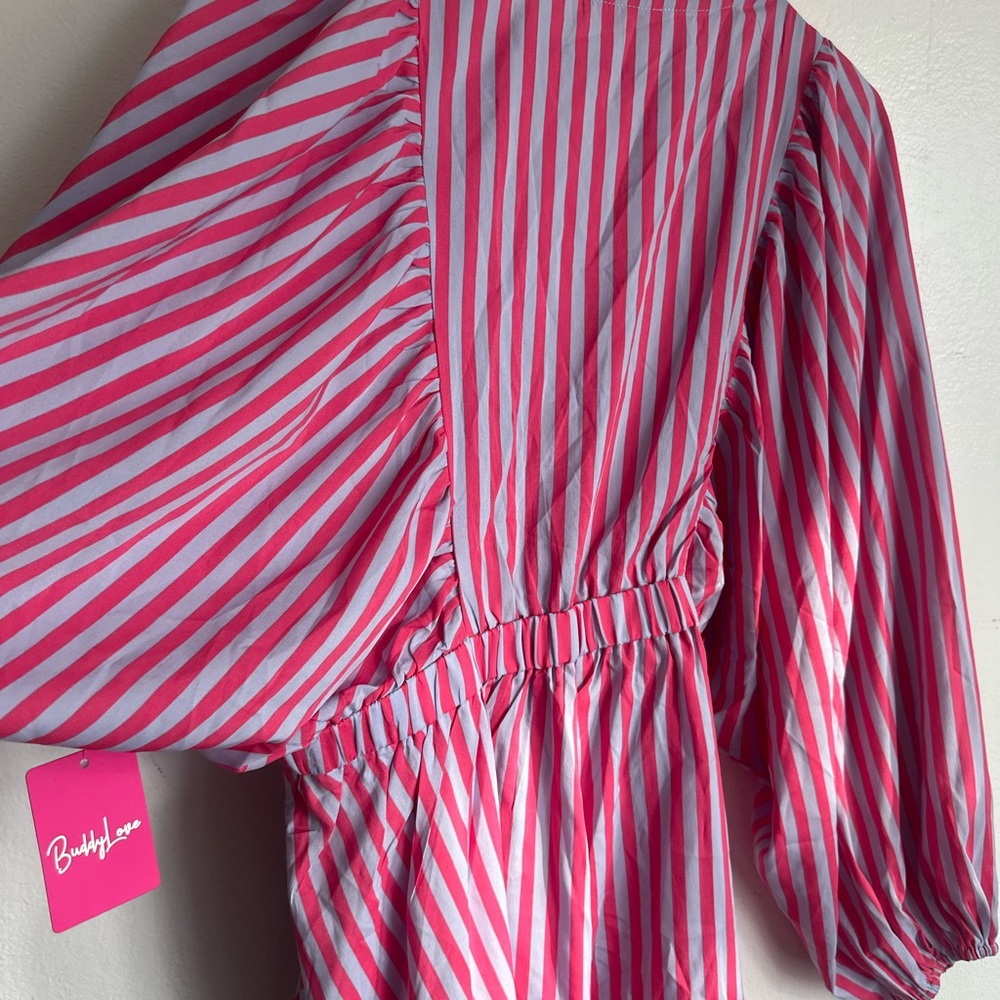 Buddy Love Vibrant Pink and White V-Neck Romper - Picture 6 of 7